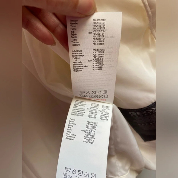 Geox Respira cream coloured puffer full zip jacket Sz 16 - Picture 11 of 13